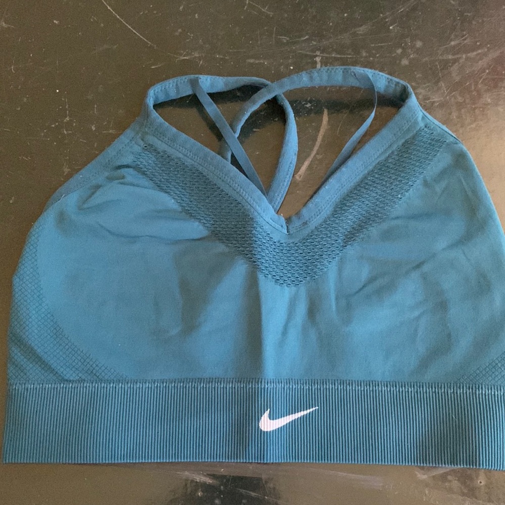 Teal nike sports bra